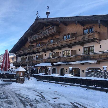 Ferienhotel Alpenhof Aurach bei Kitzbühel Eksteriør billede